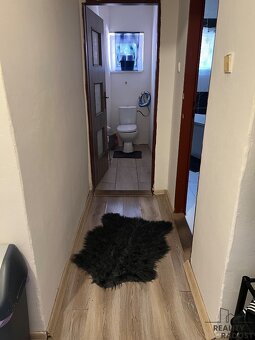 Prodej domu k bydlení i podnikání, dům s 5 bytovými jednotka - 17