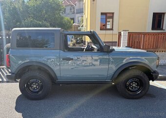 Ford Bronco 2023 2.7 EcoBoost V6 Turbo Black Diamond - 17