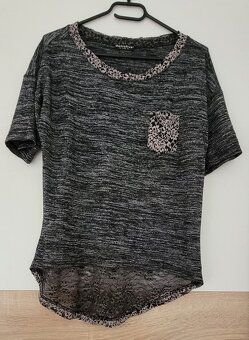 BALÍK OBLEČENÍ VELIKOST L - 17