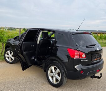 Nissan Qhasqai 2.0 dci 110KW/150 koní R.V.06/2008 - 17