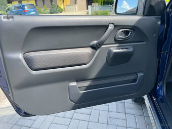 Suzuki Jimny 1.3 60kW 50 tis MIL 4x4 TAŽNÉ - 17