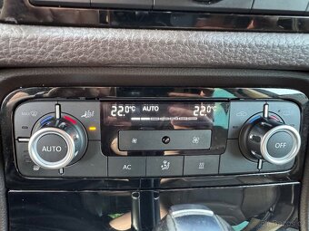 Volkswagen Touareg 7p 176kw Casa TerainTech - 17