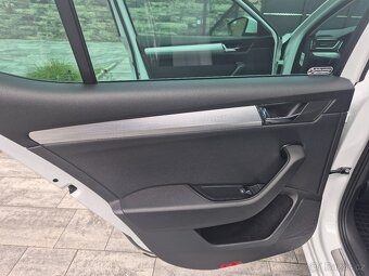 Škoda Superb 2.0tdi 110kw DSG - 17