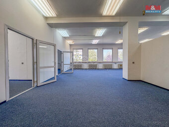 Pronájem kancelářského prostoru, 612 m², Praha 9 - 17
