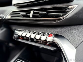 Peugeot 3008 ALLURE PACK 1.5HDi, Automat, ČR - 17