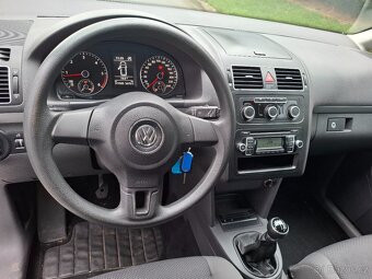 VW Touran 1.6 TDI 77kw Klima Model 2012 Nová Stk. - 17