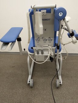 Motodlaha pro kyčel a koleno - 17