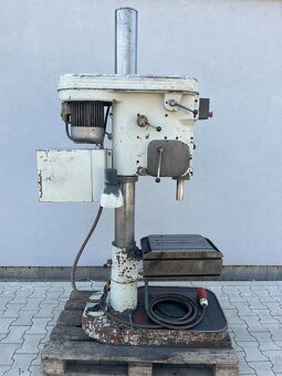 Sloupová vrtačka VS32B - 17