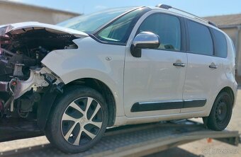 Citroën C3 Picasso, 2008- - 17