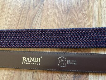 Nový dárkový set opasků BANDI - hnědý kožený, vínový pružný - 17