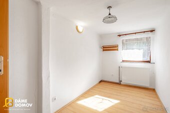 Prodej rodinného domu 5+1 (220 m2) s pozemkem 572 m2 - Luhač - 17