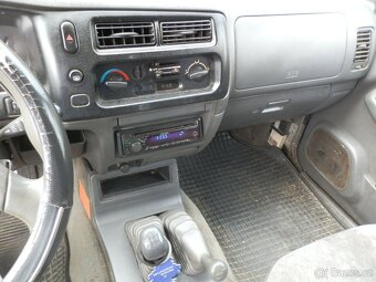 Mitsubishi L200 4x4 - 2,5 Td, plně funkční - 17