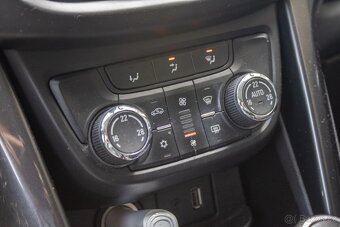 Opel Zafira 2.0 CDTI AT Innovation - 1. majiteľ, 7 miestne - 17