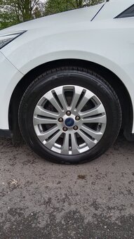 Ford Focus 1.5TDCi 88kW, 3/2017, NAVIGACE, VYHŘ.ČELNÍ OKNO - 17