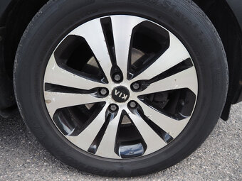 Kia Sportage 2.0 CRDI AUTOMAT, vyhř. sedadla, 4x4, ČR - 17