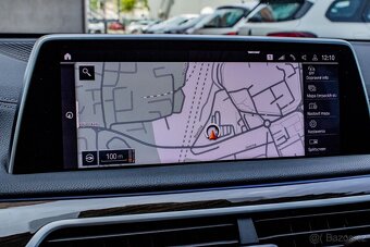 BMW Rad 7 730d A/T - 17