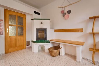 Prodej stylového rodinného domu s penzionem - 17