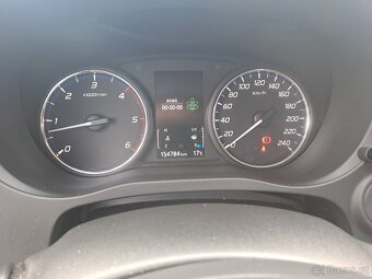 Prodám Mitsubishi Outlander 2014, 2.2 Dizel,Najeto 155000 - 17