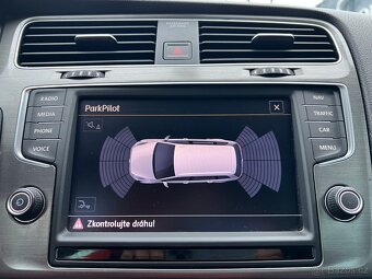 Volkswagen Golf 1.2 TSI 105k WEBASTO SERVIS - 17