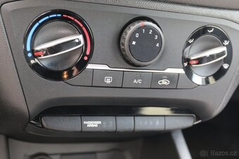 Hyundai i20 1.3 1.Majitel ČR, serv.knížka 41000KM - 17