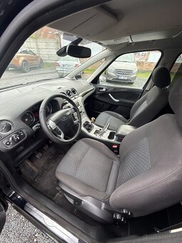 Ford Galaxy 2.0 TDCI GHIA 103kW 7-MÍST - 17