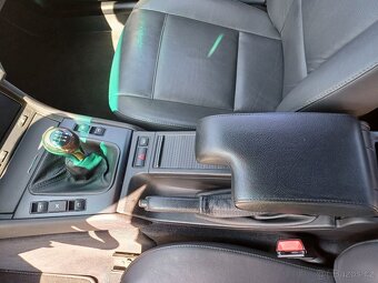 BMW E46 330I - 17