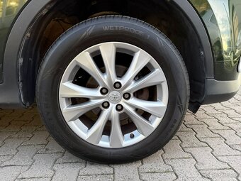 Toyota Rav4 2.2 D-4D 4X4 Man. Tažné - záruka Autodraft - 17