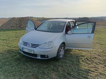 Golf V 1.4 16V 59kw Goal Edition 2007 výhřev sedacek - 17
