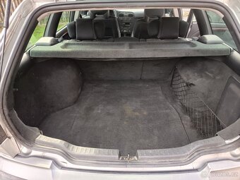 Volvo V40 - 17