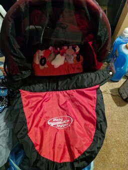 Kočárek Baby Jogger City Elite - zvládne všechny prostředí - 17