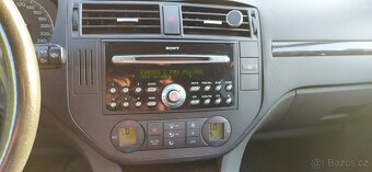 FORD FOCUS C-MAX 2,0TDCi98kw,rv4/2005,GHIA,ALU,2.MAJITELKA - 17