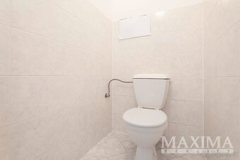 Byt 2+1 o ploše 61 m2 - Karlovy Vary, Drahovice - 17