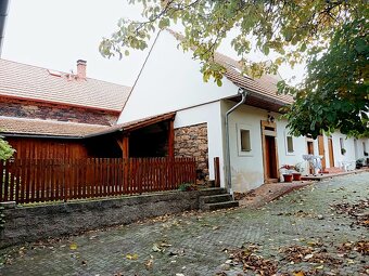 Prodej RD se 3 bytovými jednotkami, Božkovské náměstí, Plzeň - 17