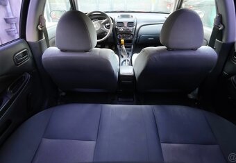 Nissan Almera 1.5 72 KW, R.2005. Najeto 150 tis km - 17