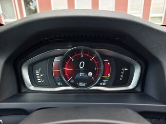 Volvo V60 2.4D D6/208kwPlug-in Hybrid,Summum,AWD, pěkný vůz - 17