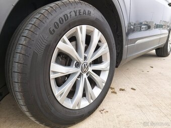 VW Tiguan 2.0 TDI 110 kW / FULL LED / DSG / 10.2020 - 17