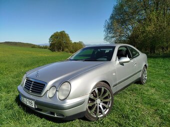 Mercedes-Benz CLK W208 - 17