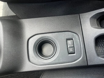 Dacia Duster,1,6,CZ,Prestige,1.maj.,servis,DPH - 17