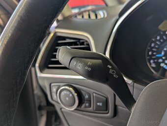 Ford S-MAX 2.0Ecoblue 140kW 4x4 TITANIUM - 17