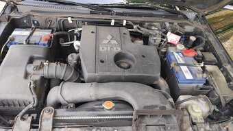 Mitsubishi Pajero, 3.2DI-D 147kw Manuál - 17