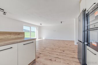 Prodej novostavby rodinného domu ve Hnojníku - 17