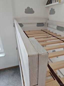 Palanda 2x150kg, 200x90cm, 2 úložné prostory, rošty a žebřík - 17