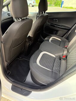 Kia Ceed GT line 1,6 CRDI Automat - 17