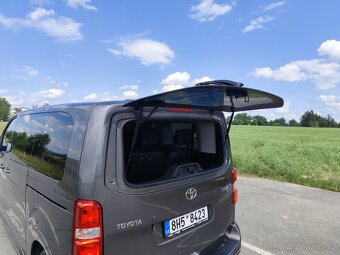 Toyota Proace Verso 2.0 130kw VIP, tažné 10/2019 - 17