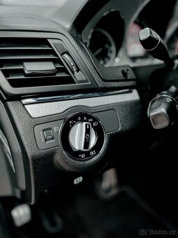 MERCEDES-BENZ W207 E350 CDi - COUPE - 17