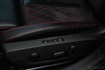 Škoda Octavia Combi 2.0 TDI RS 4x4 DSG - Odpočet DPH - 17