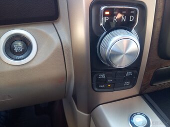 DODGE RAM 5,7 HEMI LONGHORN,LPG - 17