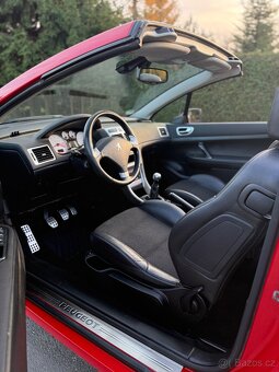 Peugeot 307cc 2.0 benzín 103kw JBL edice manuál - 17