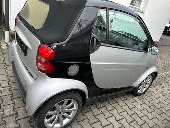 Smart Fortwo, CABRIO 0,7i 45kW AUTOMAT 122t. - 17