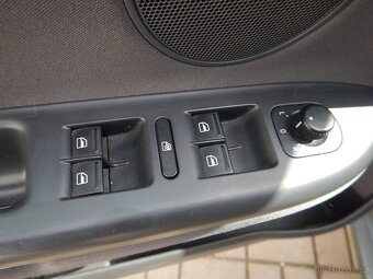 VW Golf Plus 1.9 TDI, DIGIKLIMA, SERVISKA - 17